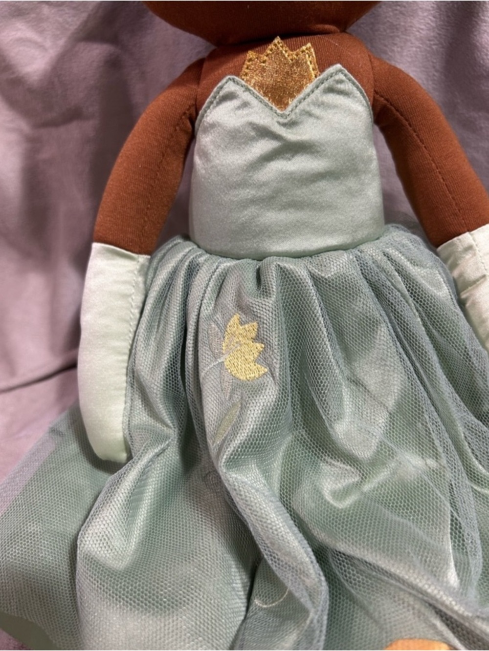 Disney Princess Tiana Plush Doll in Green and Gold - Picture 3 of 5